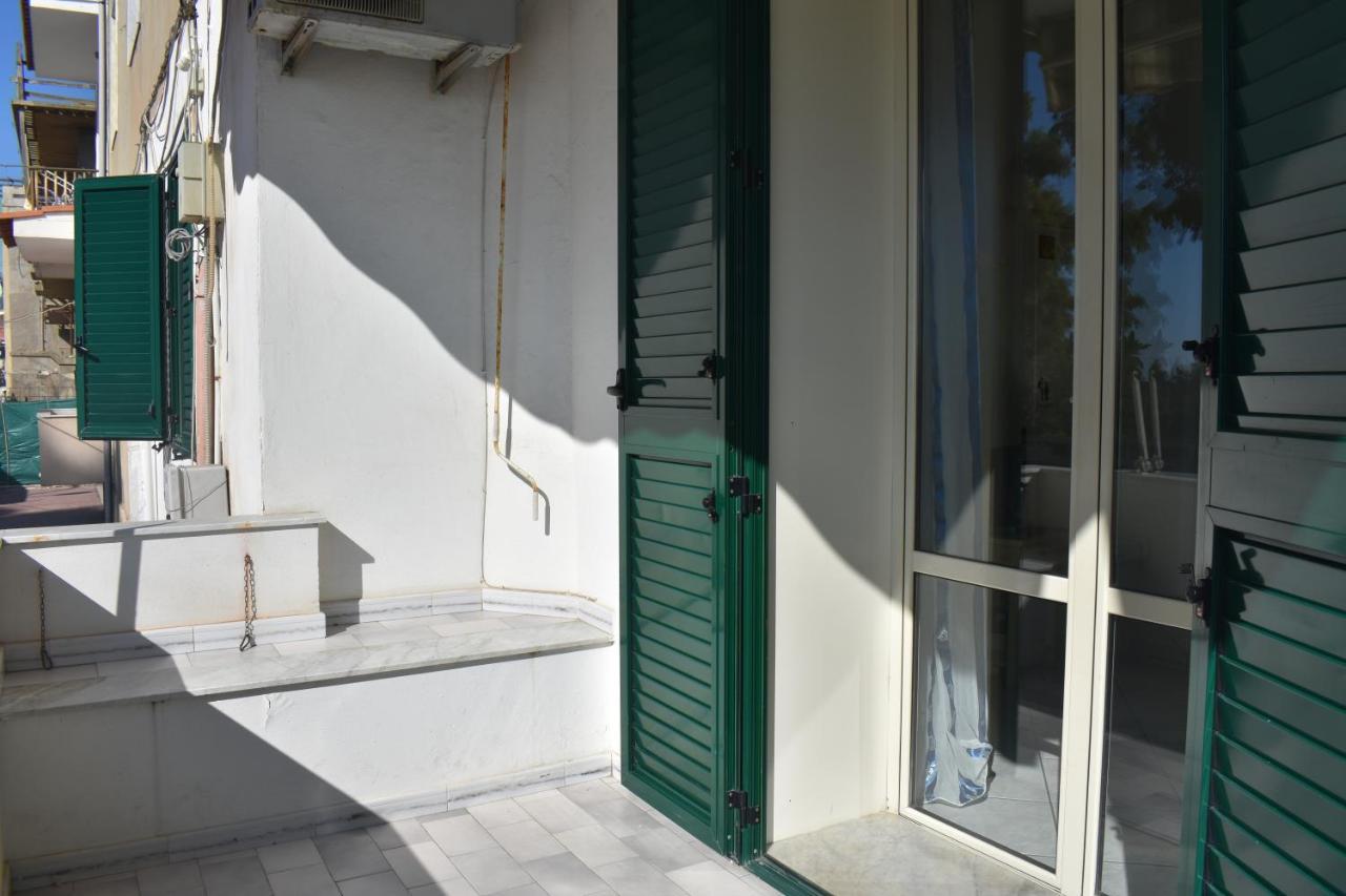 杰拉In Riva Al Mare住宿加早餐旅馆 外观 照片